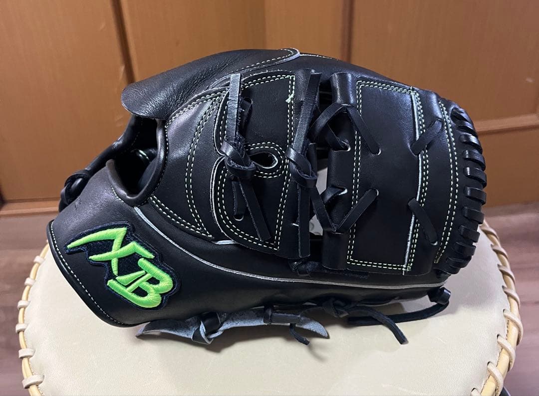 AXF×Belgard 軟式グローブ　投手用　ブラック