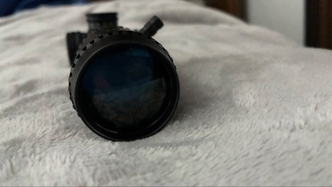 猟銃スコープ VictOptics ZOD 1-4×20 IR