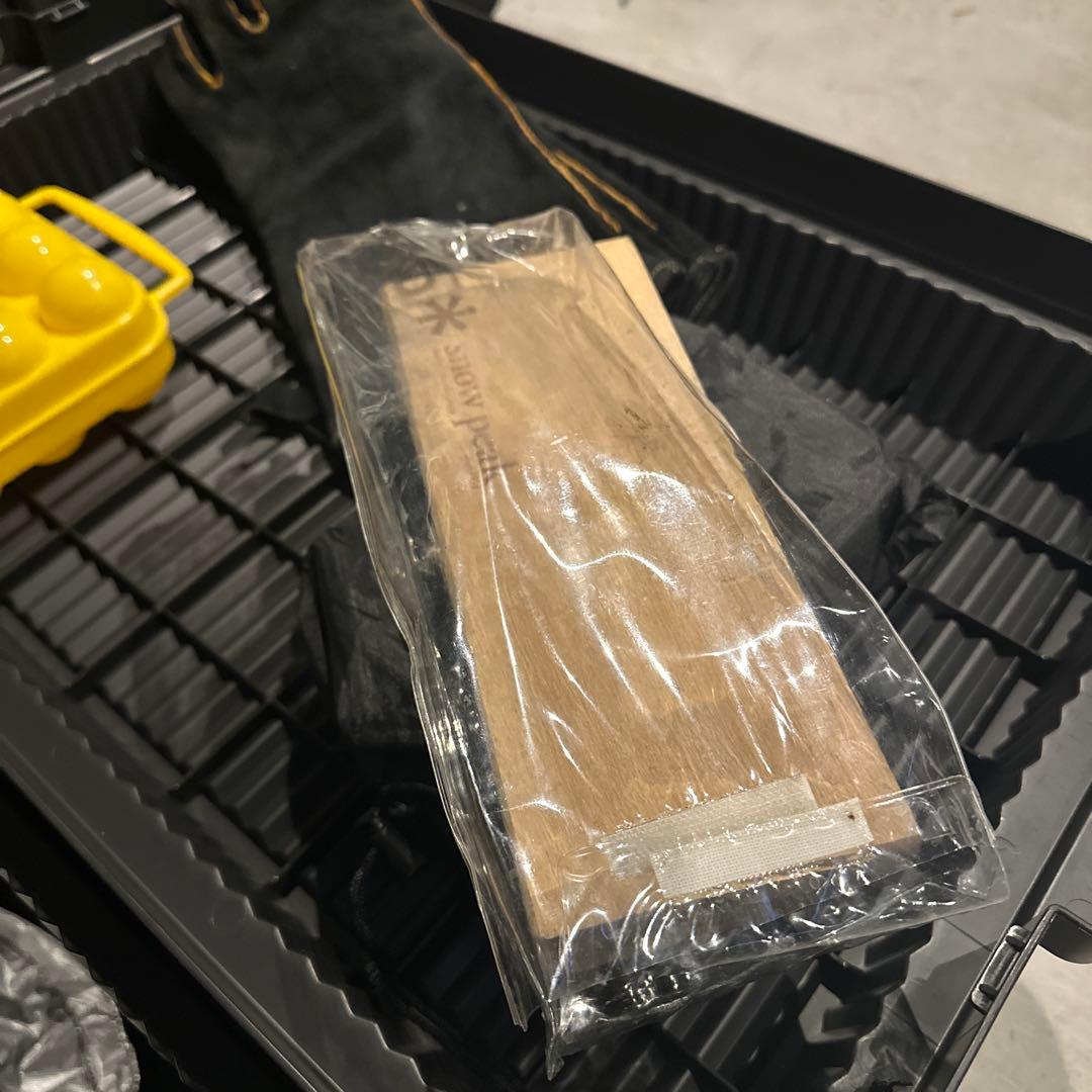  peak 包丁セット 木製　小さい方