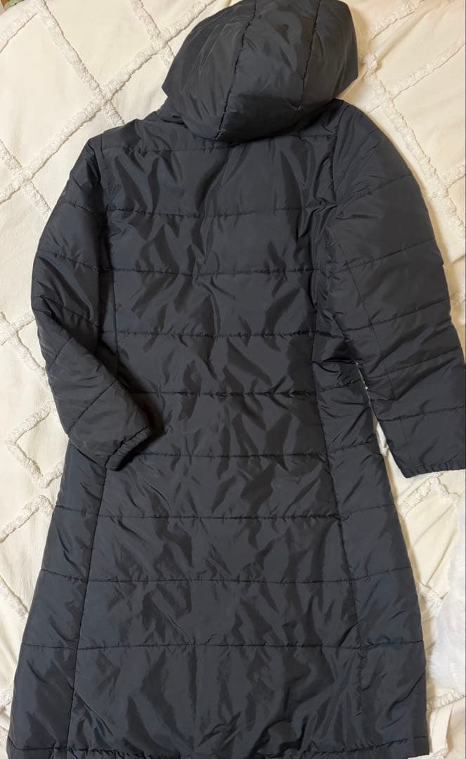 adidas フード付き くびれありブラック ベンチコート　レディース