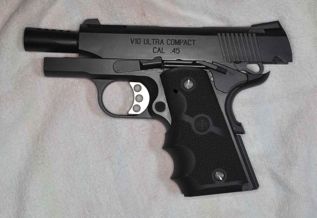 東京マルイ V10 Ultra Compact BLACK USED品