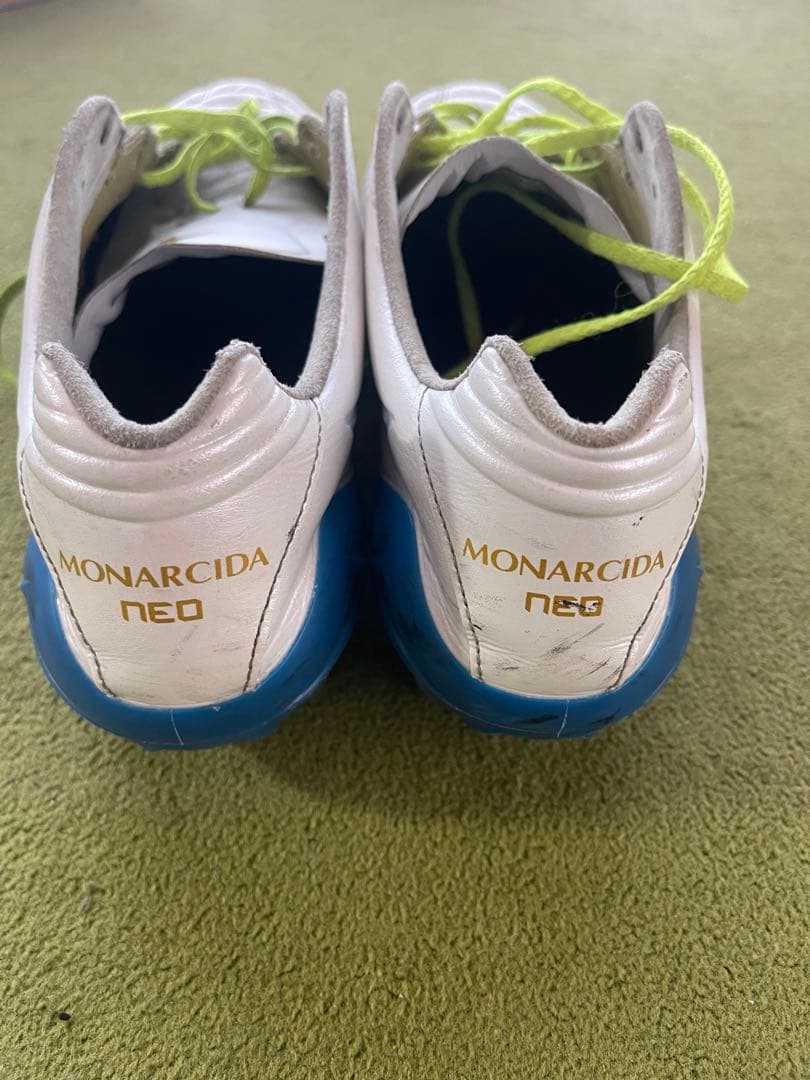 Mizuno サッカーシューズ