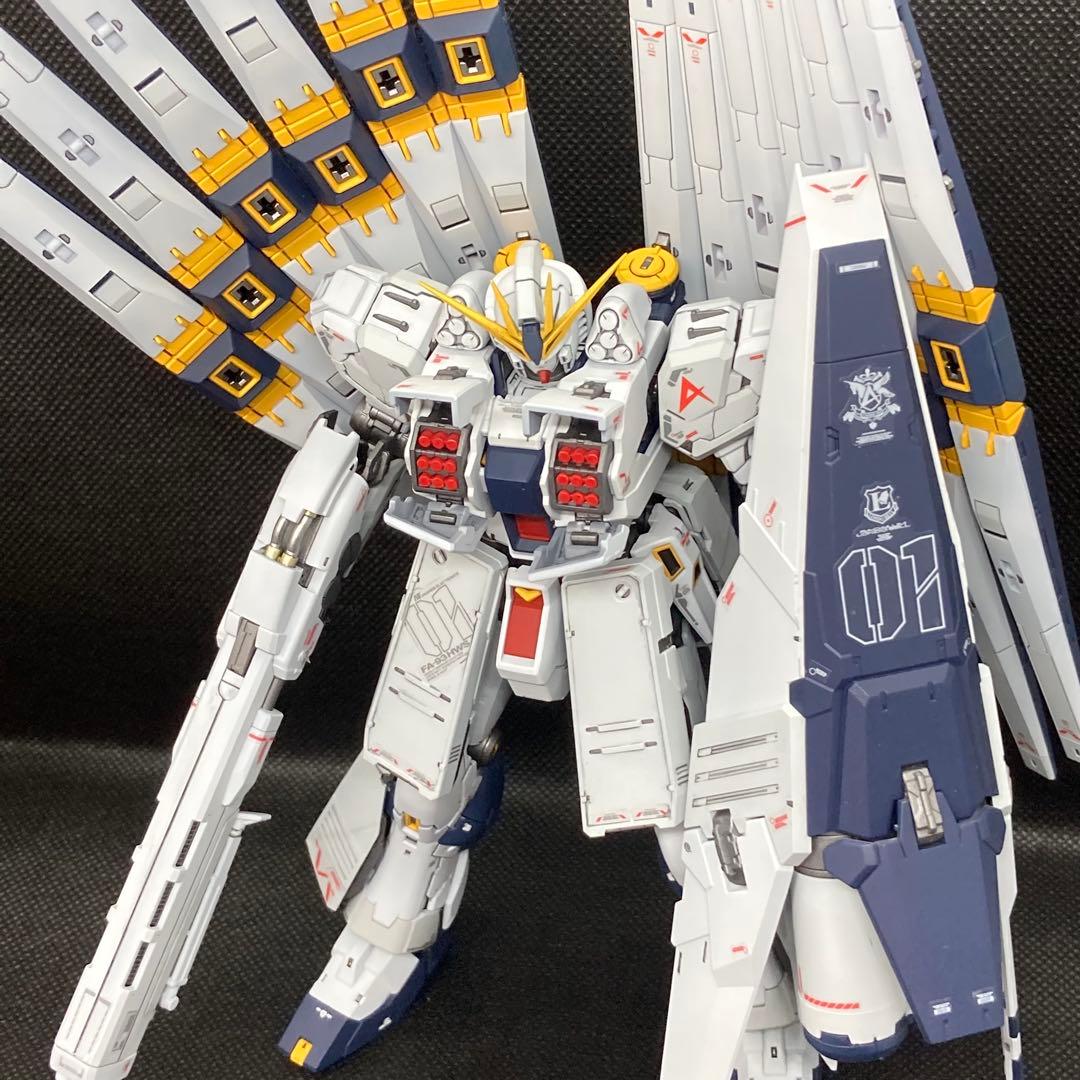 RG1/144 RX-93 νガンダムHWS&フィンファンネル全塗装完成品