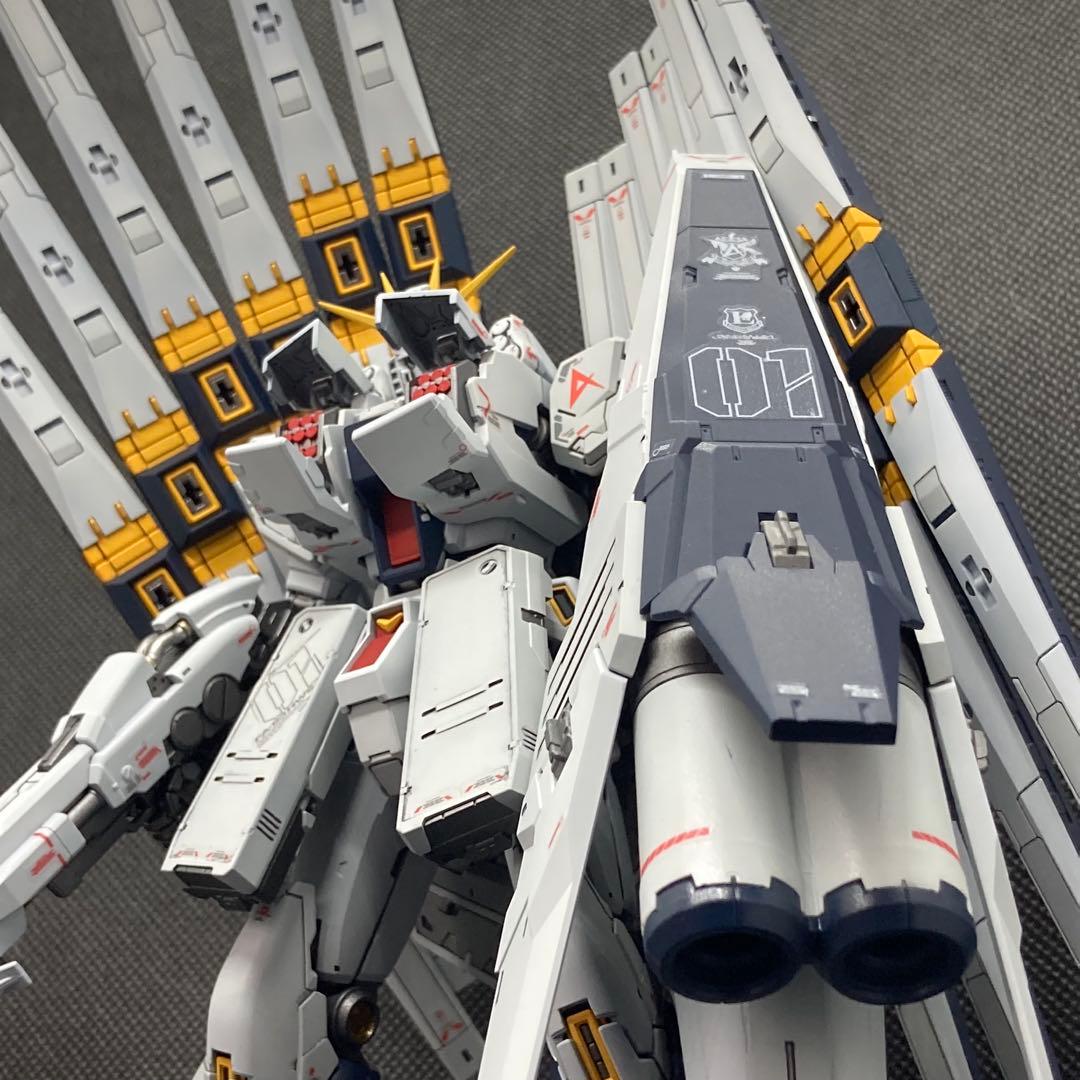 RG1/144 RX-93 νガンダムHWS&フィンファンネル全塗装完成品