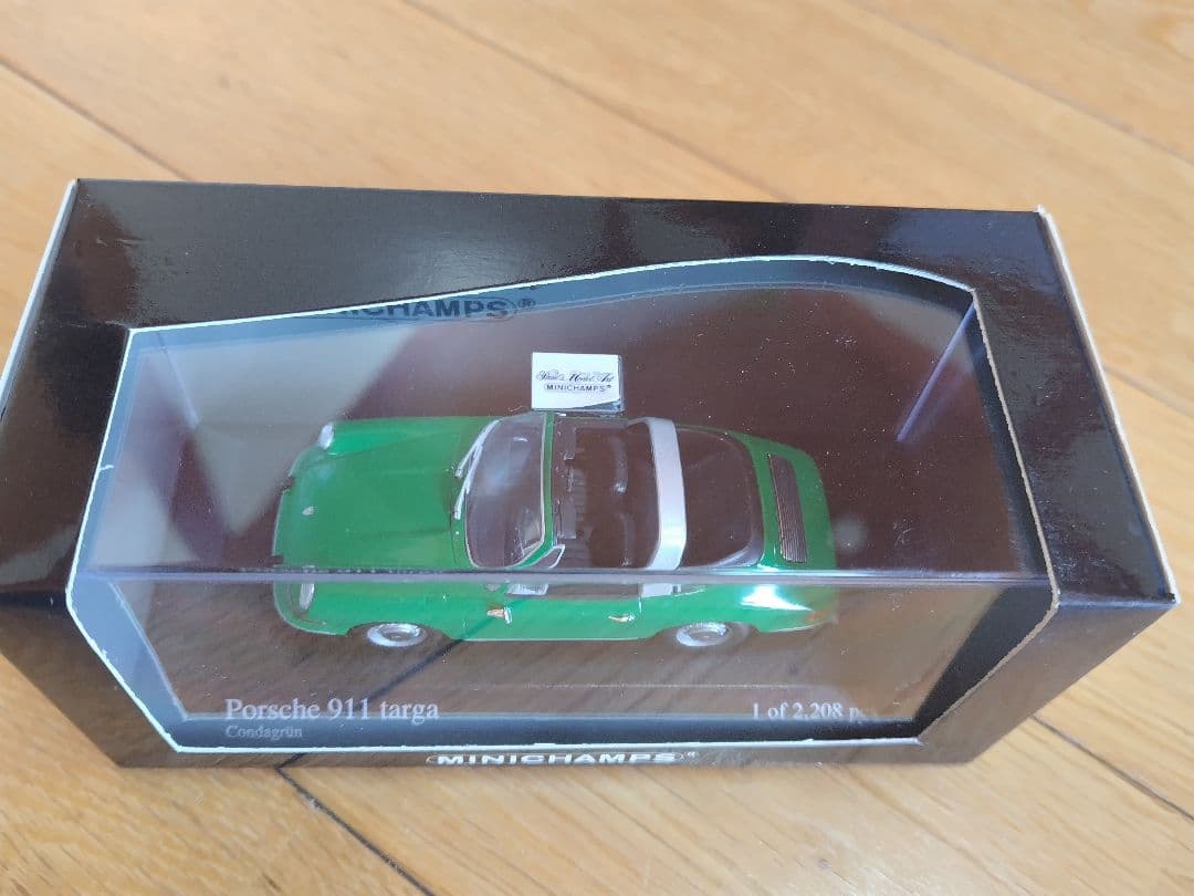 MINICHAMPS「Porsche 911 targa 1967」