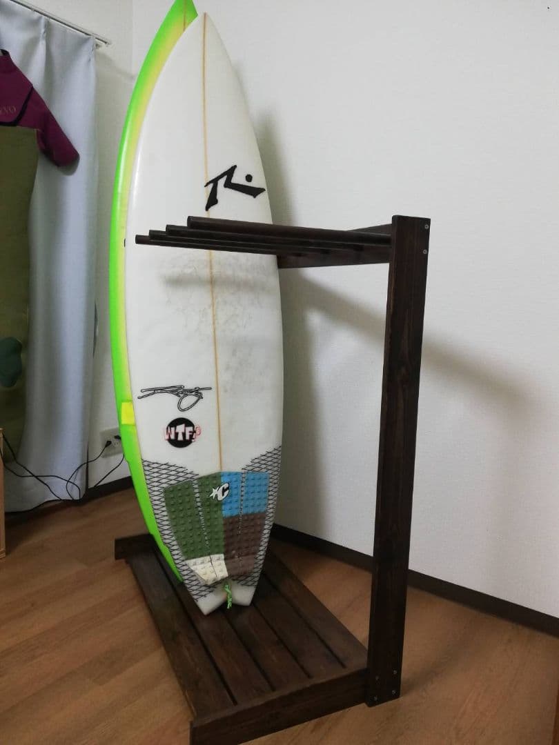 つね　5枚収納　サーフボードラック　サーフボードスタンド