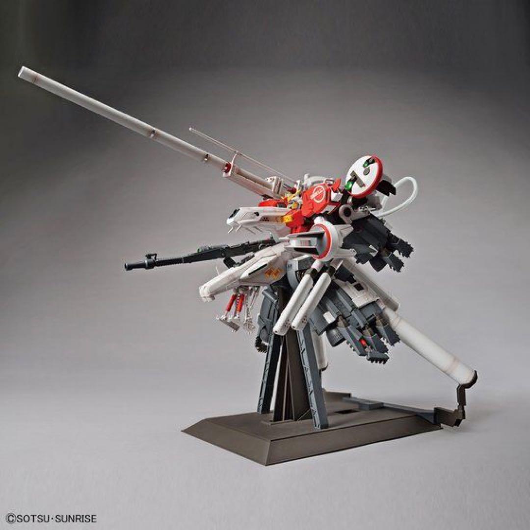 新品未開封 ＭＧ 1/100 ＰＬＡＮ３０３Ｅ ディープストライカー