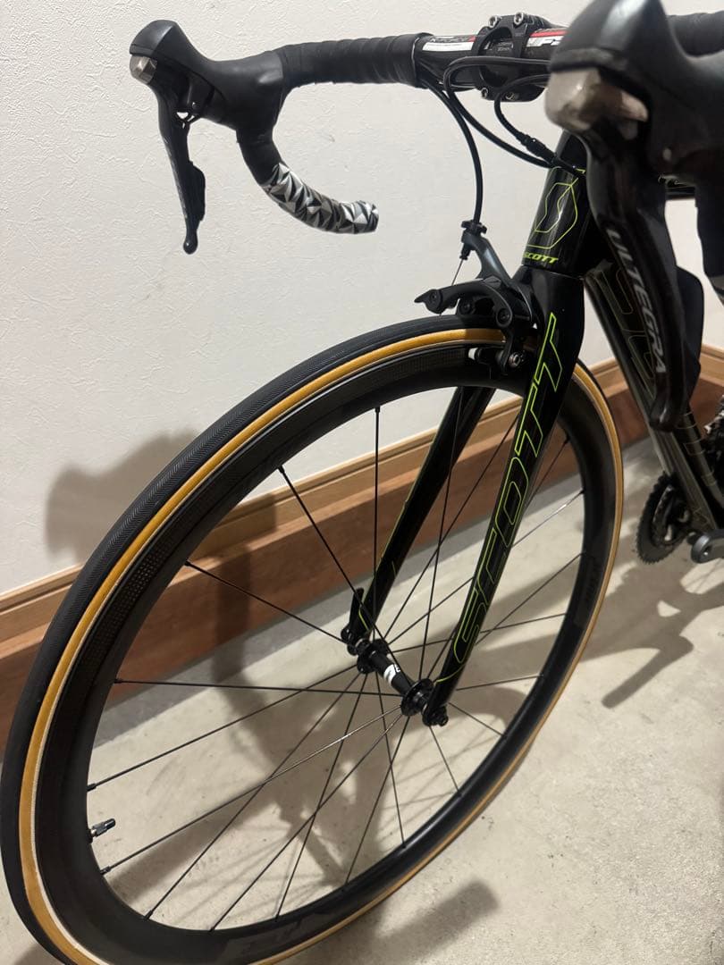 自転車本体 SCOTT ADDICT TEAM ISSUE