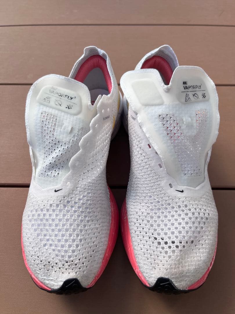 Nike ZoomX ヴェイパーフライ ネクスト% 3
