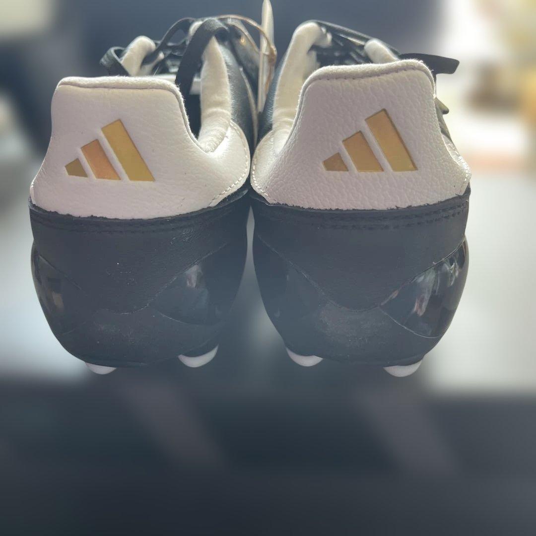 新品タグ付きadidas Copa Icon HGAGサッカースパイク　27㎝