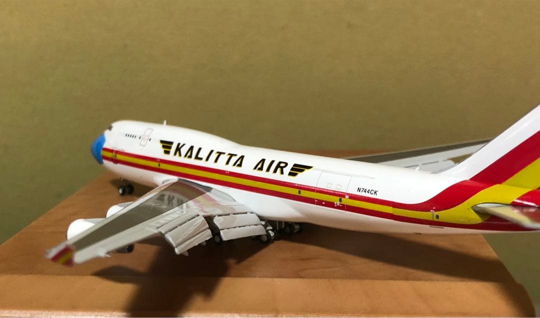 1/400 KALITTA AIR 747 (フラップダウン)