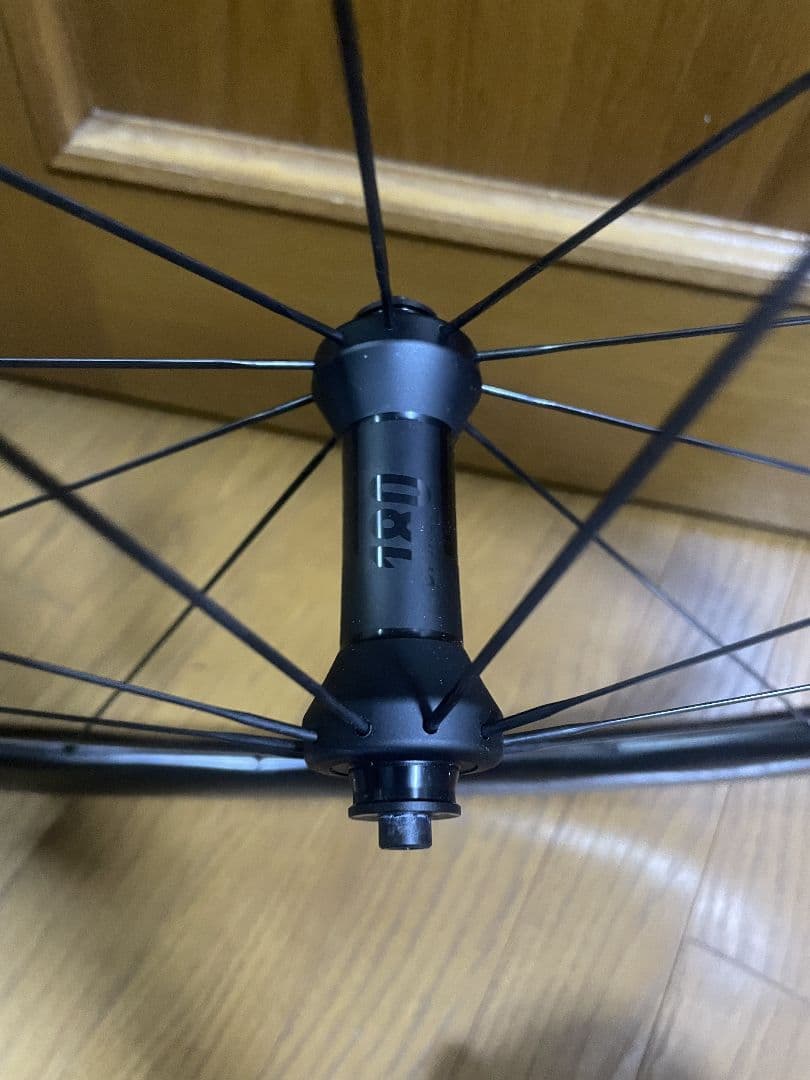 Light Bicycle ar465 リムブレーキ　カーボンホイールセット