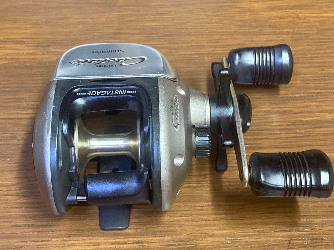 リール SHIMANO Bantam Castaic CA-200