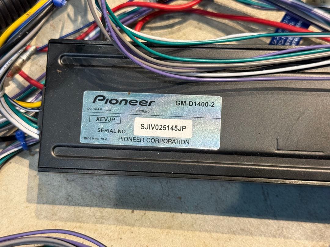 Pioneer GM-D1400 中古