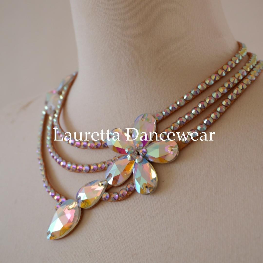 新品未使用 ネックレス チョーカー ダンス衣装ラインストーン