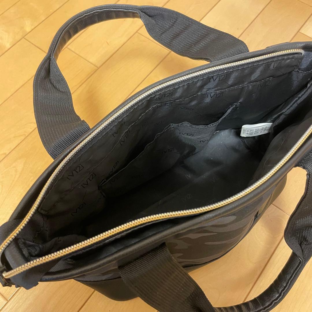 マンシングウェア　V12 コラボ　カートバック