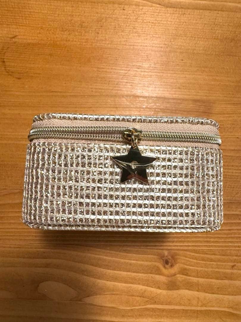 Diorホリデー　限定ノベルティ ディオールオリジナルジュエリーケース