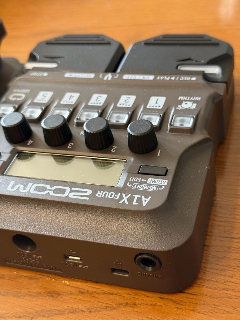 【新同】ZOOM A1X FOUR アコースティック用マルチエフェクター