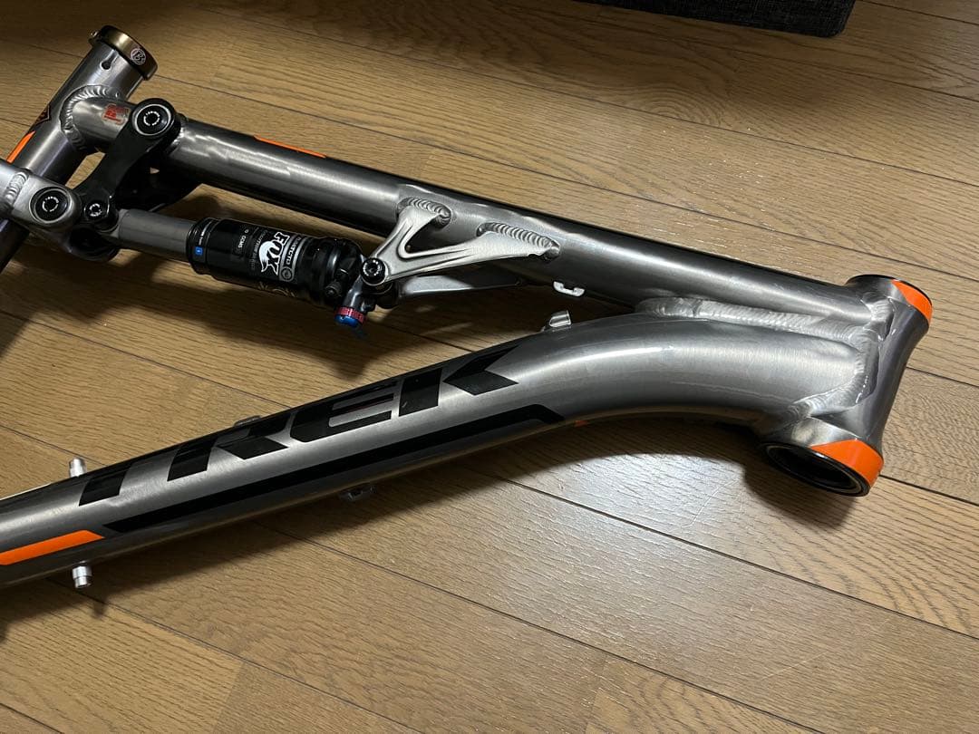 綺麗　2013年　レア？トレック・スーパーフライ100 AL エリート　フレーム