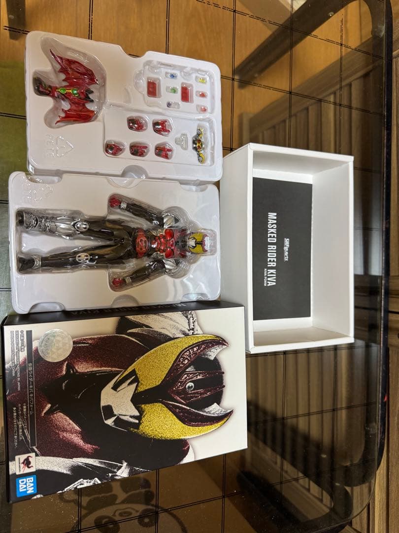 S.H.Figuarts 真骨彫製法 仮面ライダーキバ キバフォーム