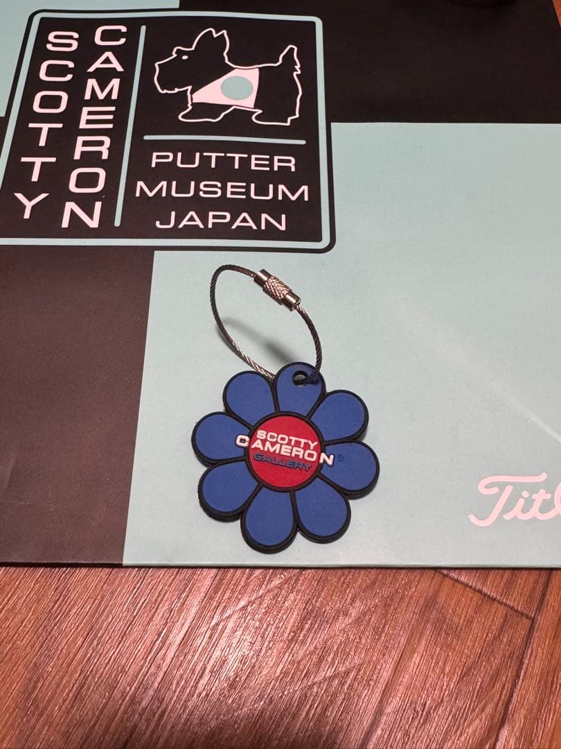 SCOTTY CAMERON 花形タグ 約５cm