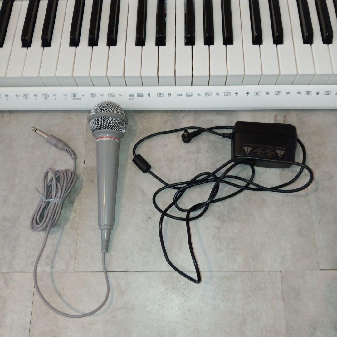 美品　CASIO　電子ピアノ　ヒカリナビゲーション　LK-516　キーボード