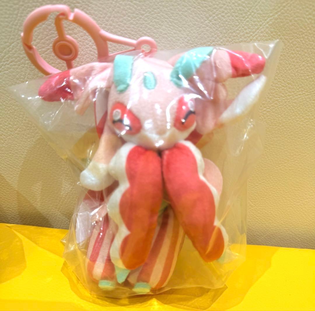 ポケモンセンター限定　みだれざき カリキリ&ラランテス　香り付きマスコットセット