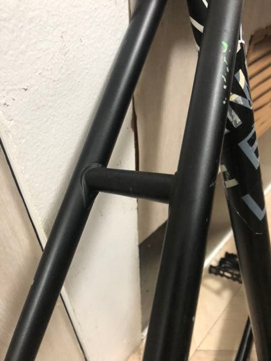VIVALO 　ピスト　シングル　njs