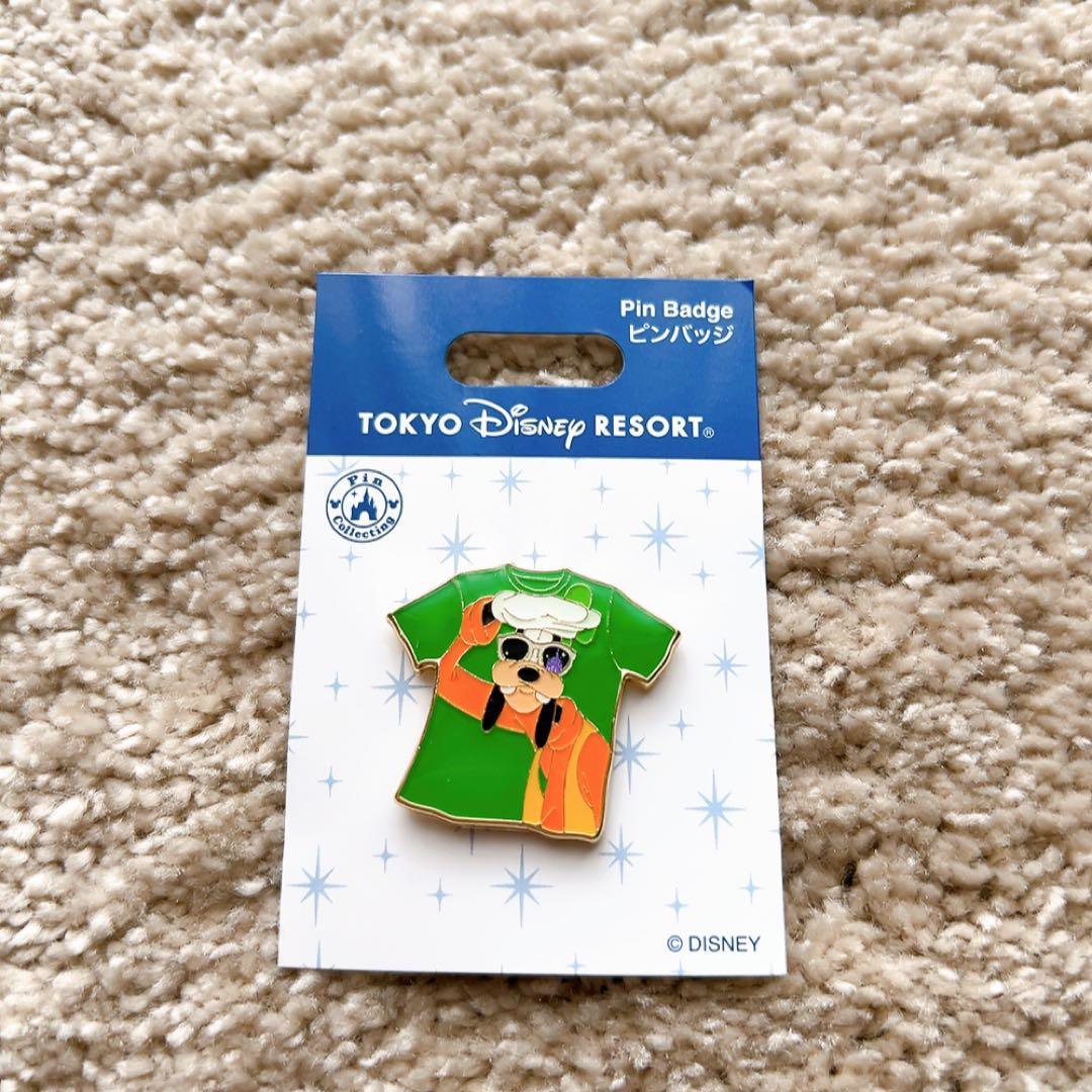 ディズニー サングラス　東京ディズニーリゾート Tシャツ柄 ピンバッジ 5点
