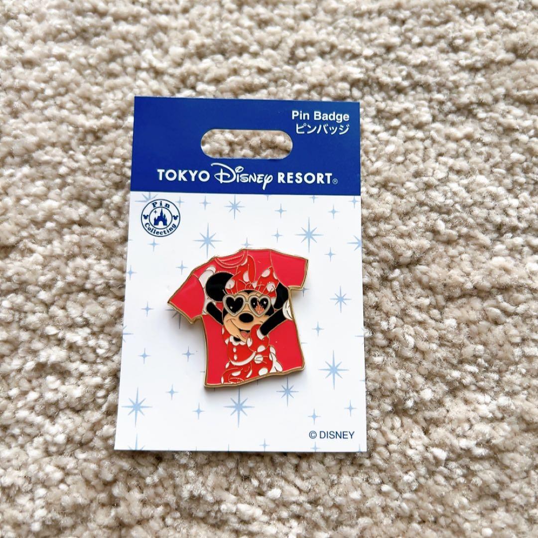 ディズニー サングラス　東京ディズニーリゾート Tシャツ柄 ピンバッジ 5点