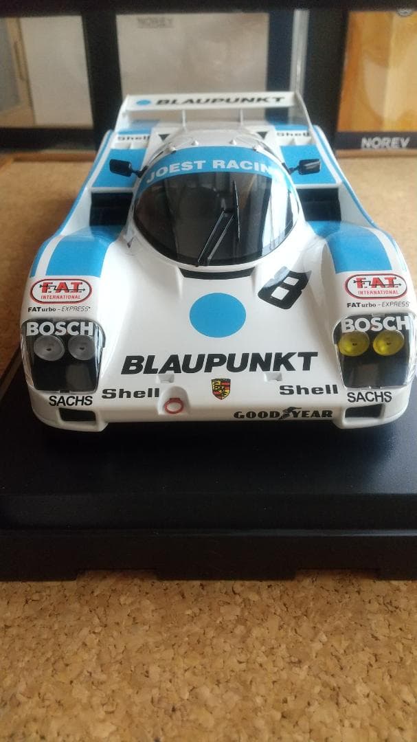 yusuki　　NOREV 1/18 ポルシェ 962C　#8