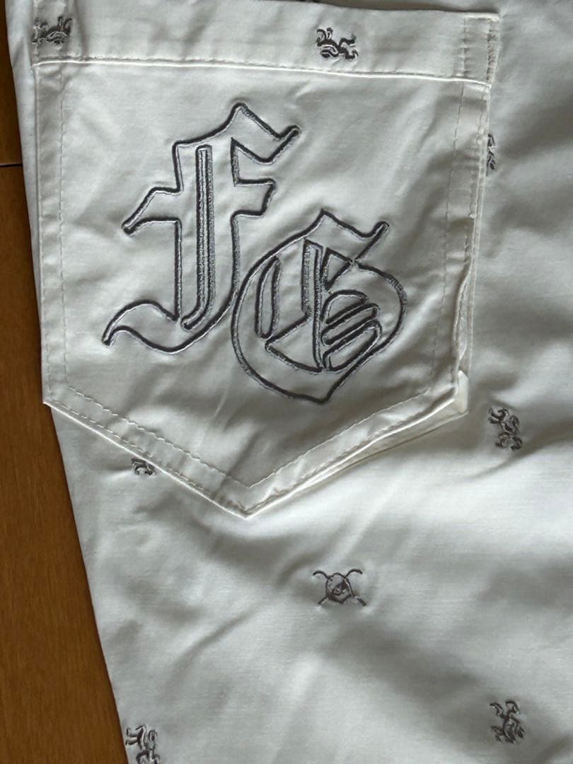 FILA GOLF 刺繍入りホワイトパンツ110サイズ‼️大特価