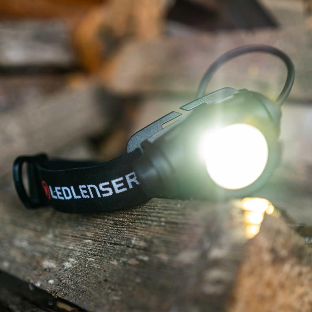 【LEDLENSER】レッドレンザー　H7R　CORE　ヘッドランプ