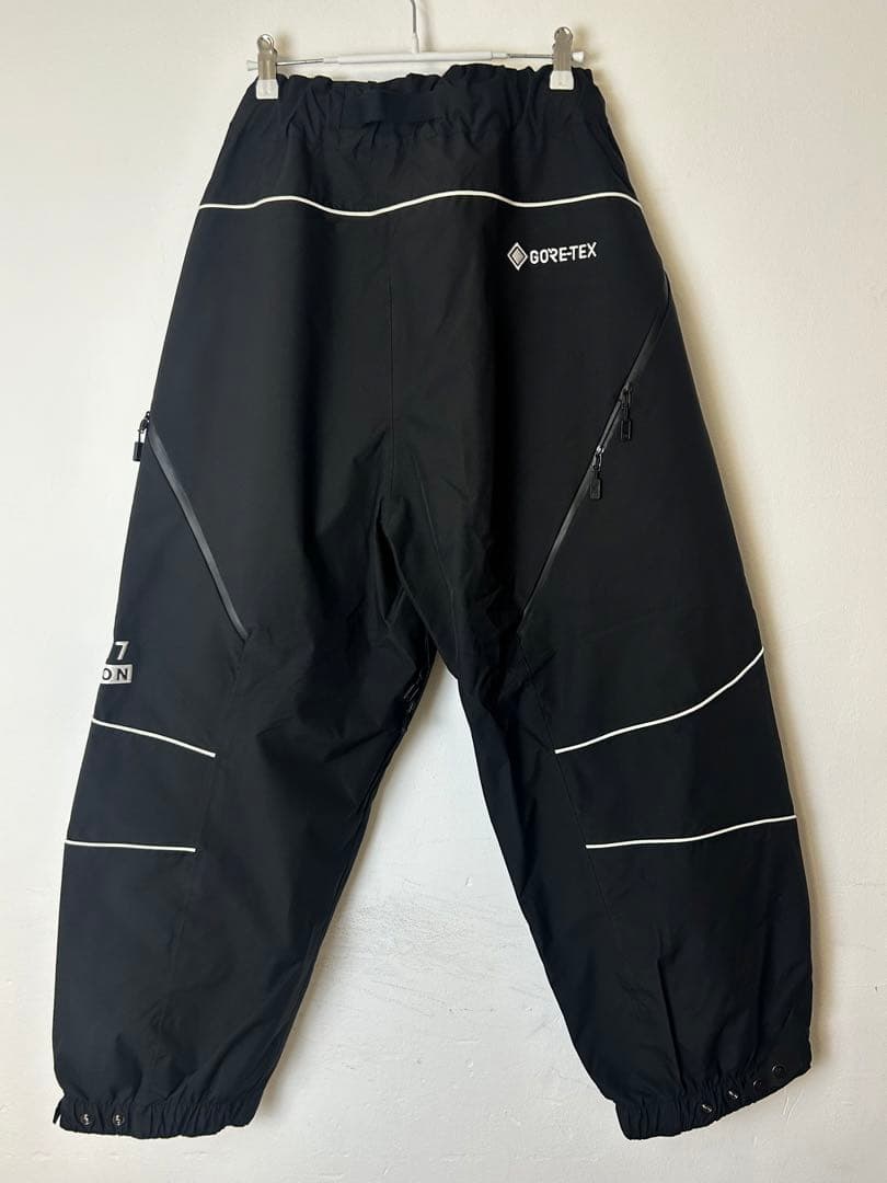 Burton MINE77 GORE-TEX 2L ジャケット　Mサイズ
