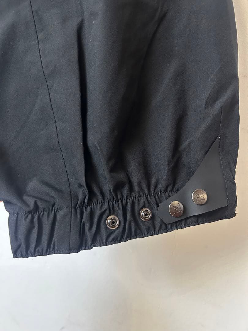 Burton MINE77 GORE-TEX 2L ジャケット　Mサイズ