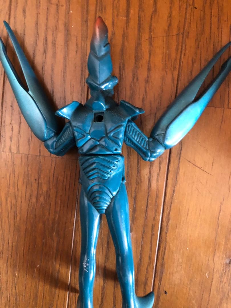 ウルトラマン パワードモンスター ソフビ パワードドラコ サイコバルタン