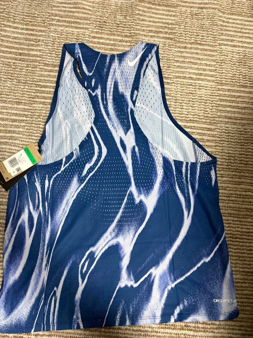 Nike DRI-FIT エアロスイフト　ランニングシャツ　ヴェイパーフライ