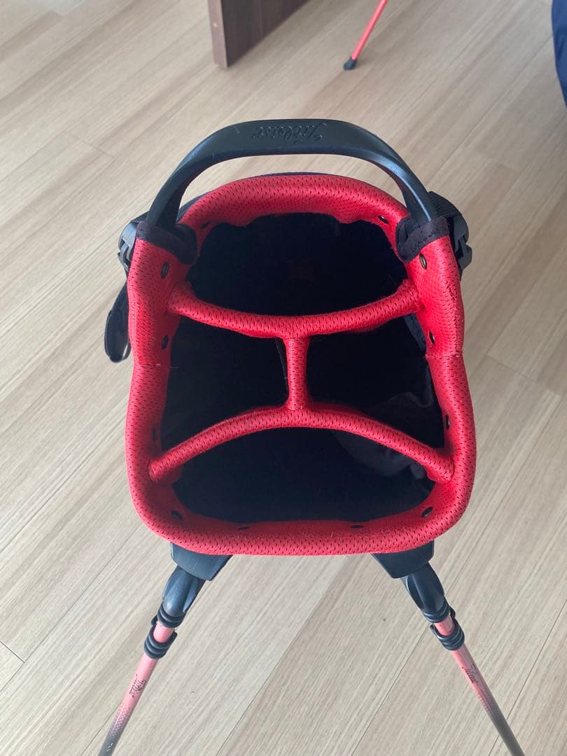 タイトリスト　スタンドキャディバッグ　限定品