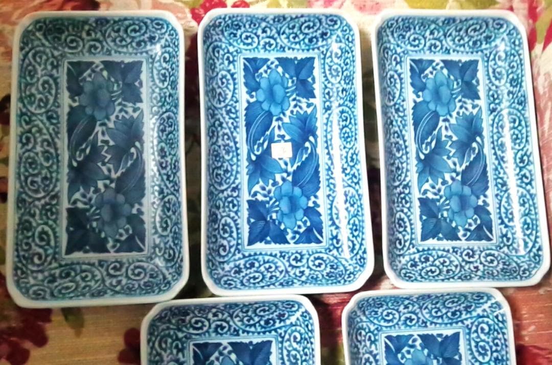 新品箱入5客 龍峰窯 牡丹柄 染付古伊万里焼物皿 長皿