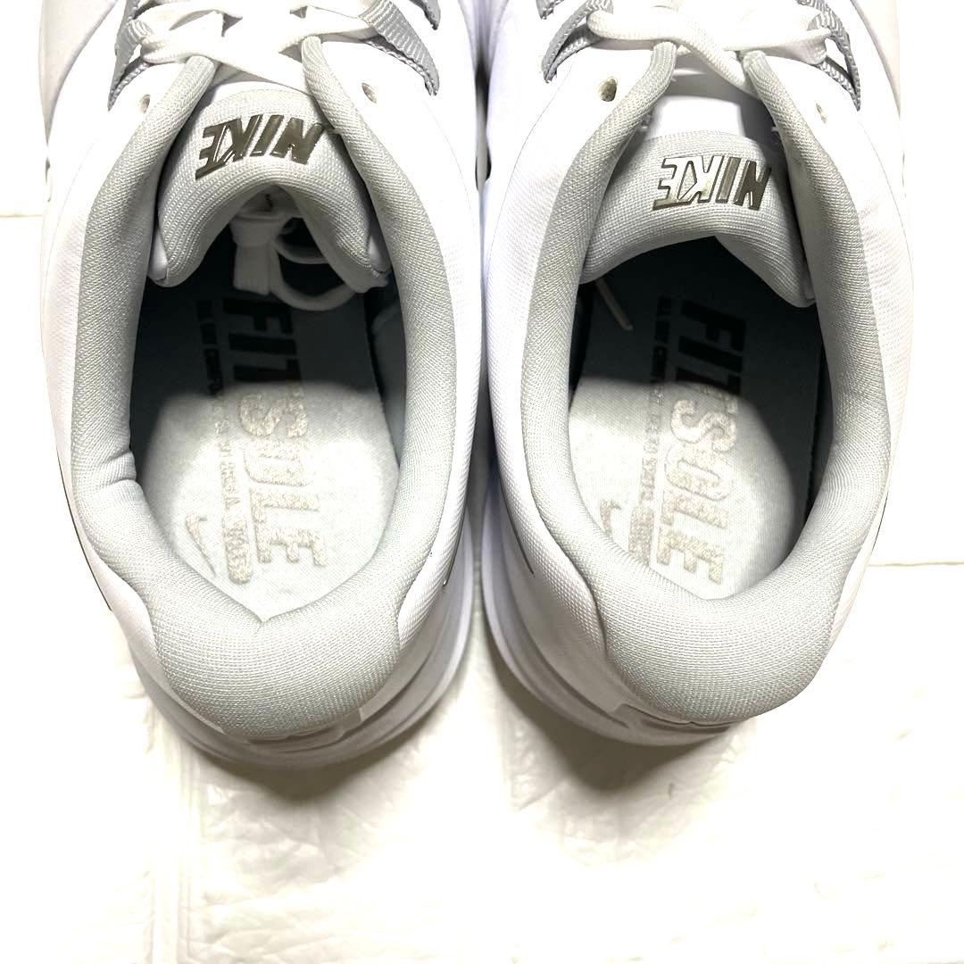 NIKEゴルフシューズ　zoom victory ホワイトシルバーほぼ新品　25
