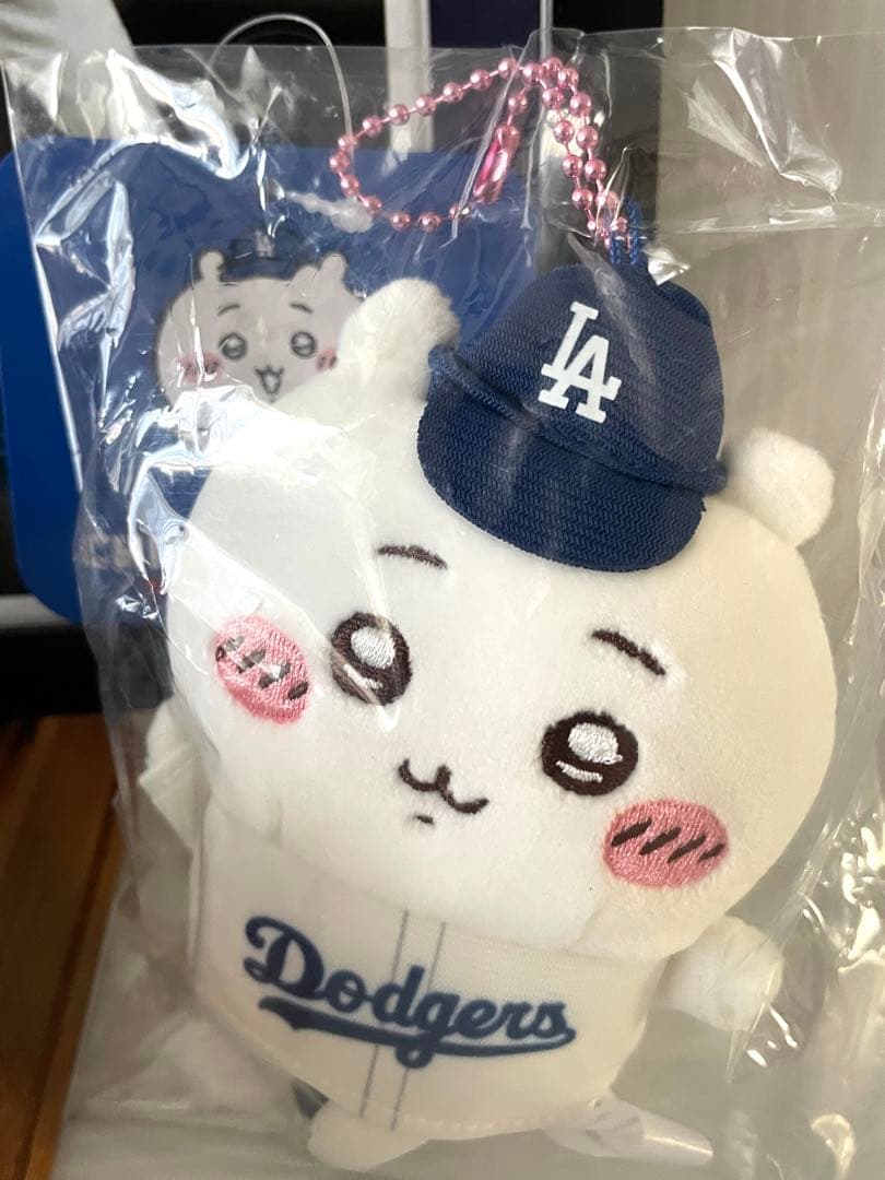 MLBコラボ　ちいかわ3体＆大谷翔平レプリカフォトセット