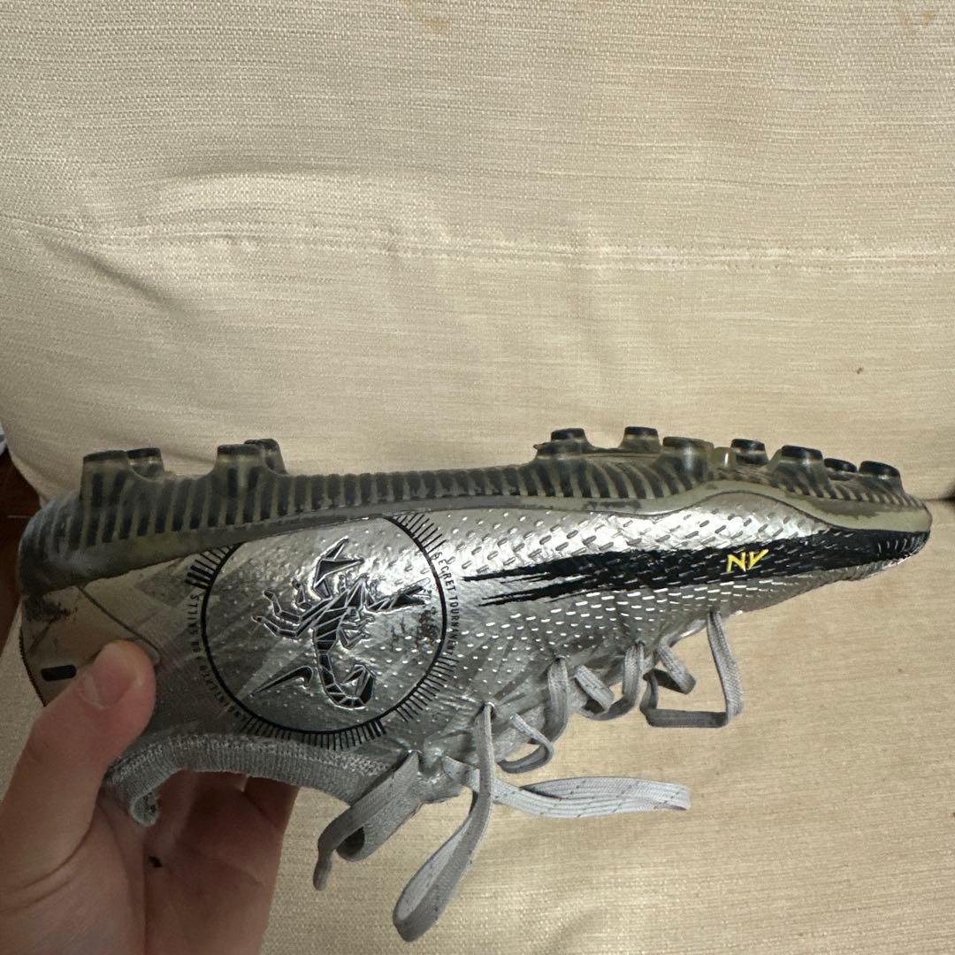 Nike ファントムGT スコーピオン AG 24cm