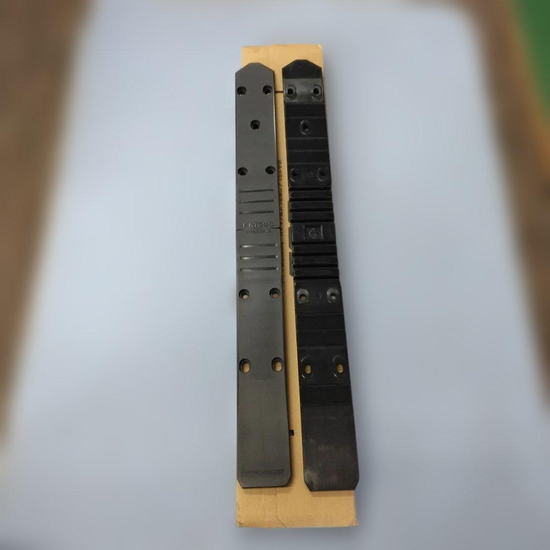 プレート：OGASAKA FM585、未使用・新品