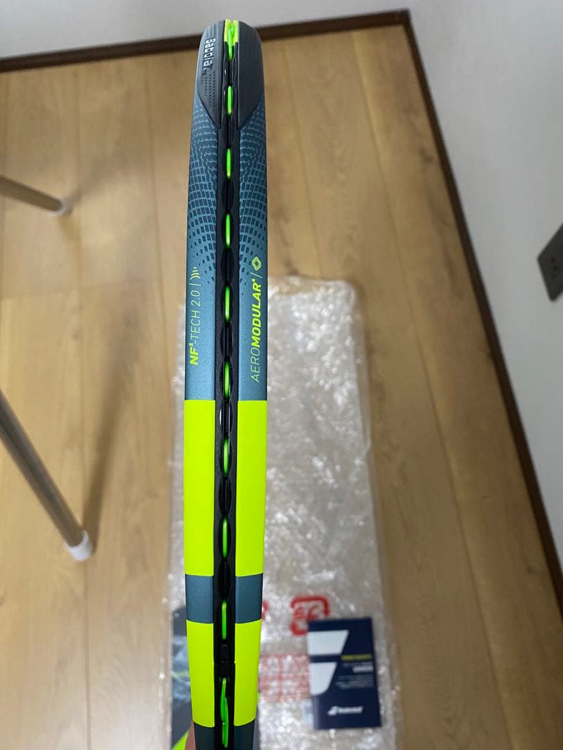 【極美品】Babolat Pure Aero2026 グリップサイズG2