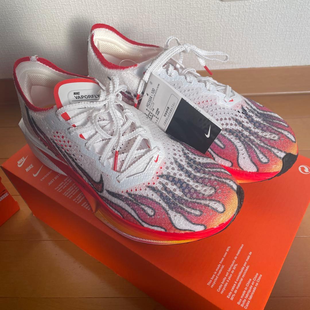 タグ付きNIKE ZOOMX VAPORFLY NEXT%3 ヴェイパーフライ3