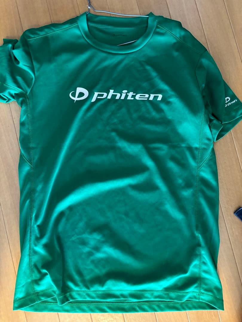 phiten tシャツ xoサイズ