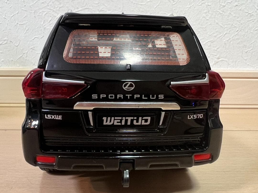 レクサス LX570 ミニカー 1/18 ブラック H139
