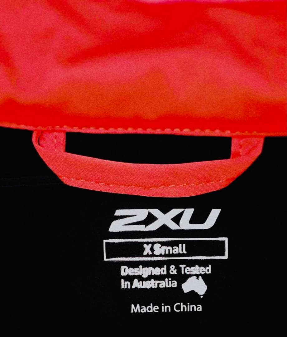 レア2XUツータイムズユー防寒ランニングウェアXSダウン軽量ジャケットアウター