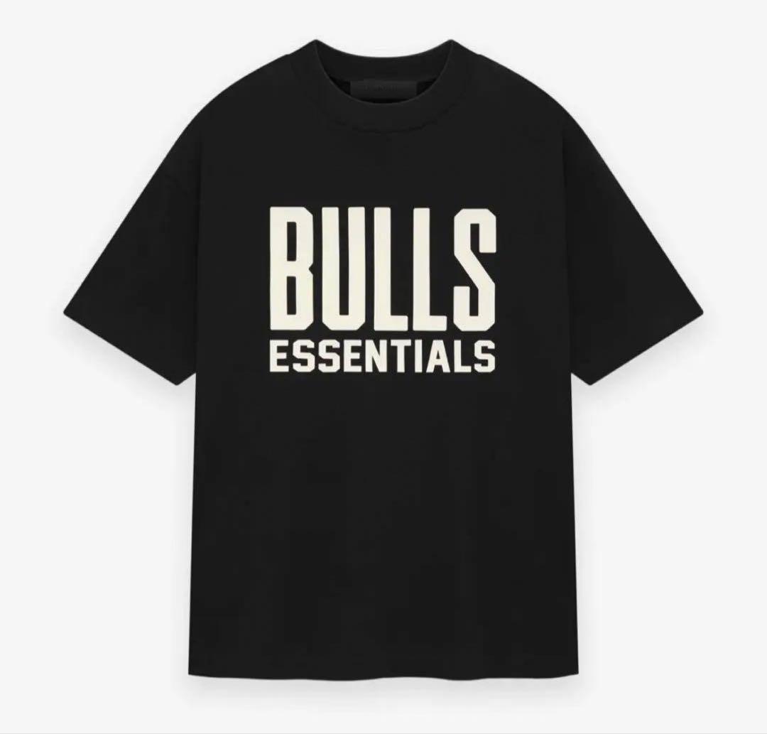 ウェア FEAR OF GOD ESSENTIALS NBA BULLS TEE M