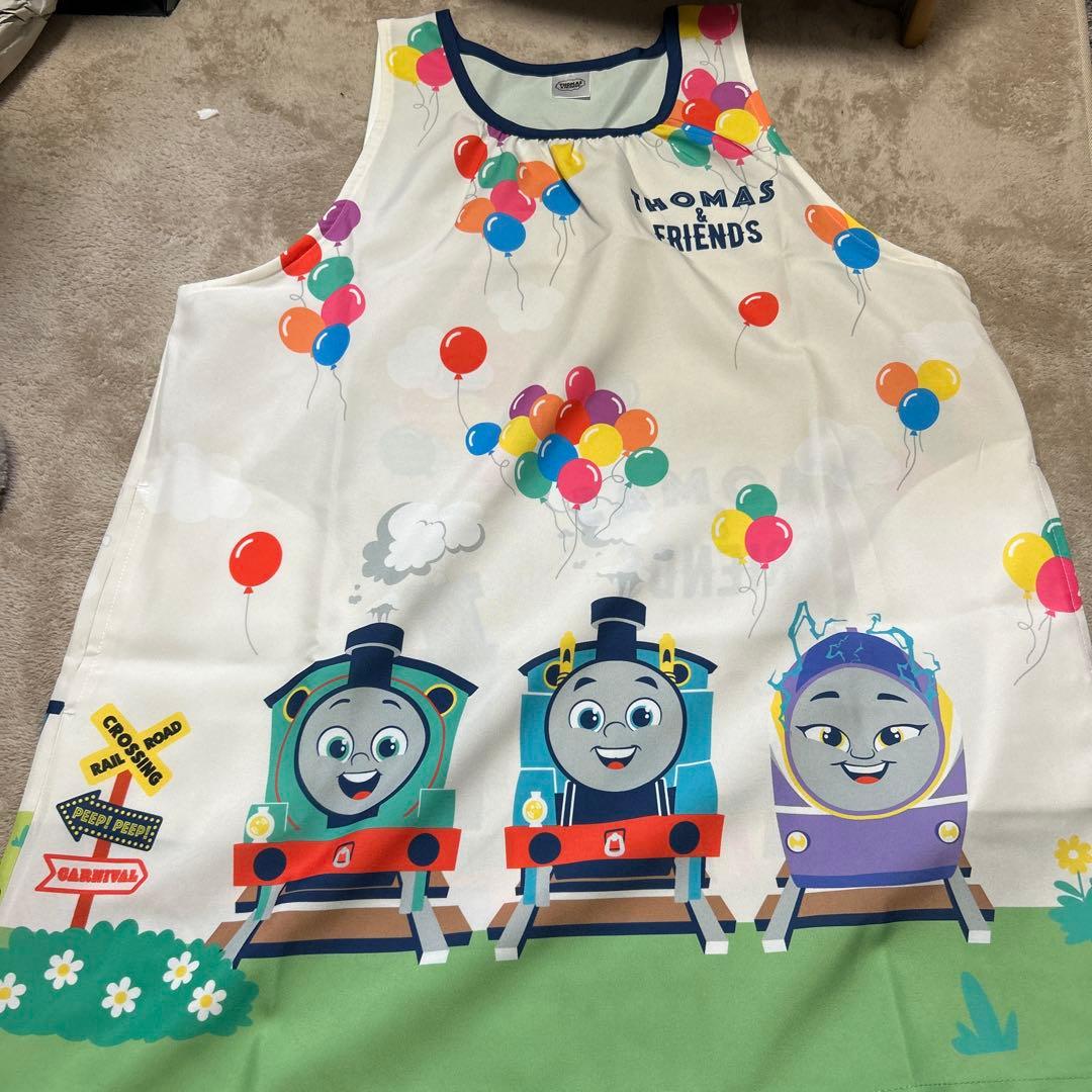 コキンちゃん様⭐︎保育士エプロン　くれよんのくろくん　トーマス　おまとめ